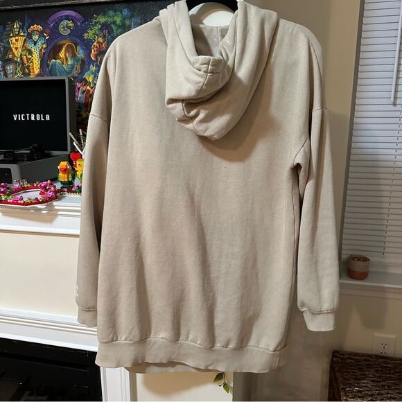 Ariana Grande Tan Oversized Hoodie Thank You Next - Picture 9 of 11